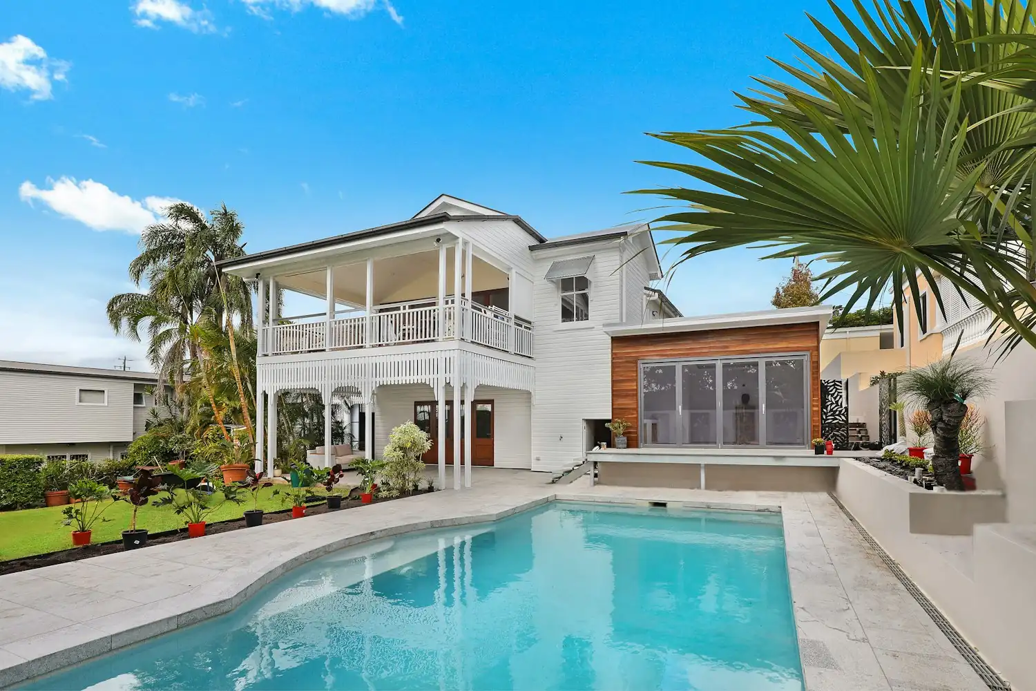 ELARA Luxury Villas